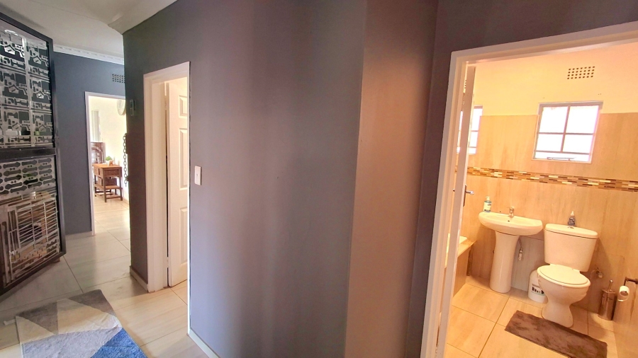 3 Bedroom Property for Sale in Vaalpark Free State